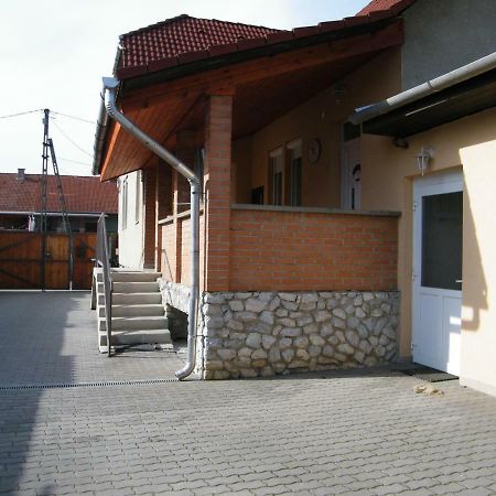 Pál utcai Apartman Miskolc Kültér fotó